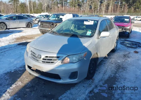 2013 Toyota Corolla Le z USA, uszkodzony, nr VIN 2T1BU4EEXDC980437